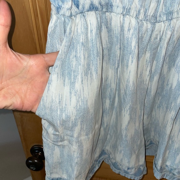 GAP Blue Patterned Romper - Picture 3 of 4